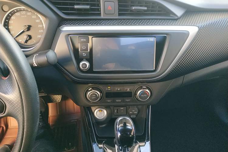 Used Nissan Lannia 2018 1.6L CVT High-Energy Trendy Audio Edition Audio And AC Panel