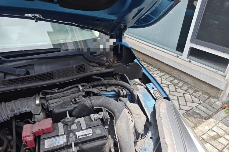 Used Nissan Lannia 2018 1.6L CVT Cool Trendy Sound Edition Engine Bay Left