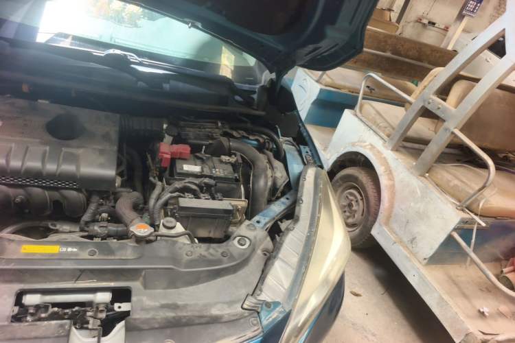 Used Nissan Lannia 2018 1.6L CVT Cool Trendy Sound Edition Engine Bay Left