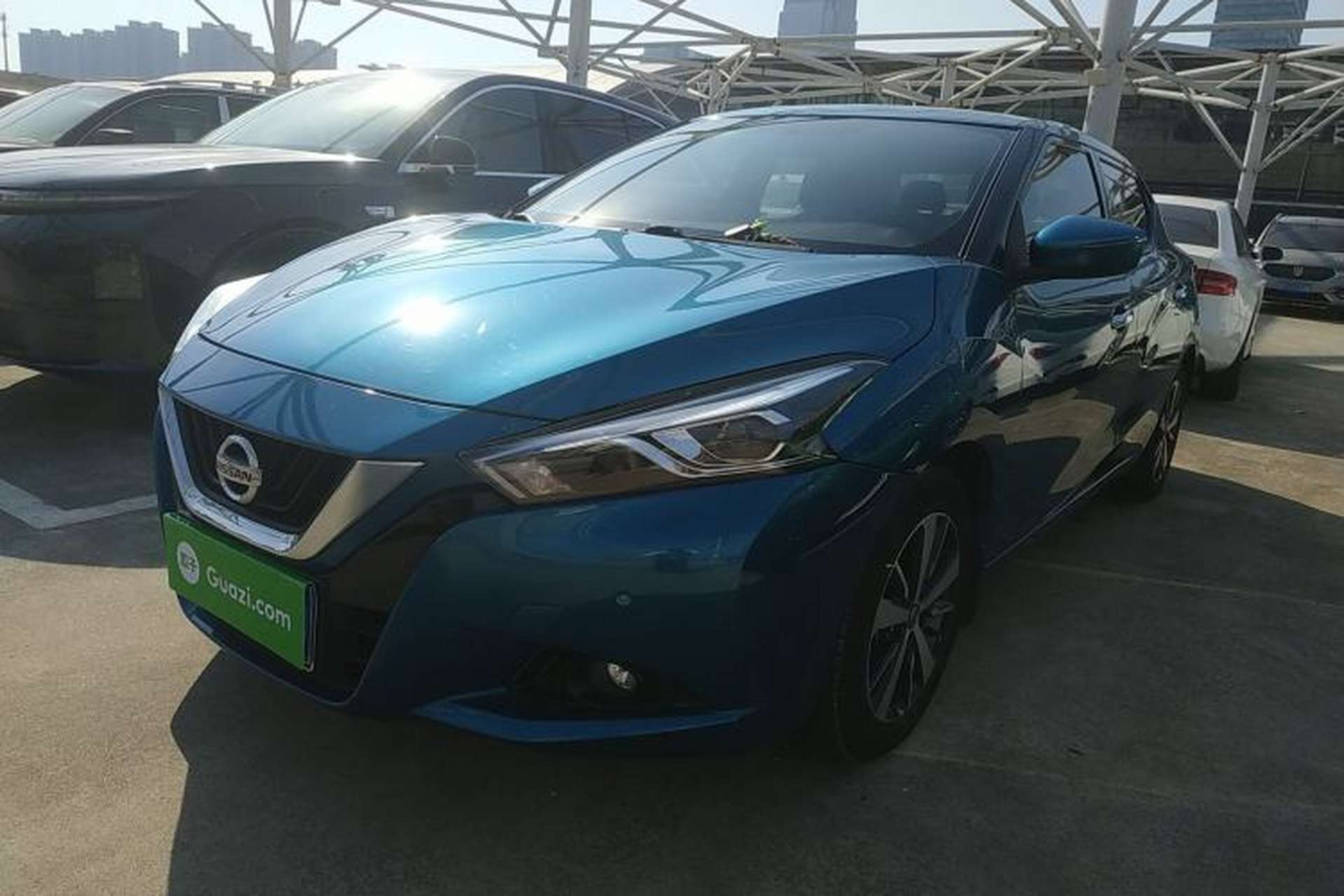 Used Nissan Lannia 2018 1.6L CVT Cool Trendy Sound Edition Front Left 45 Deg