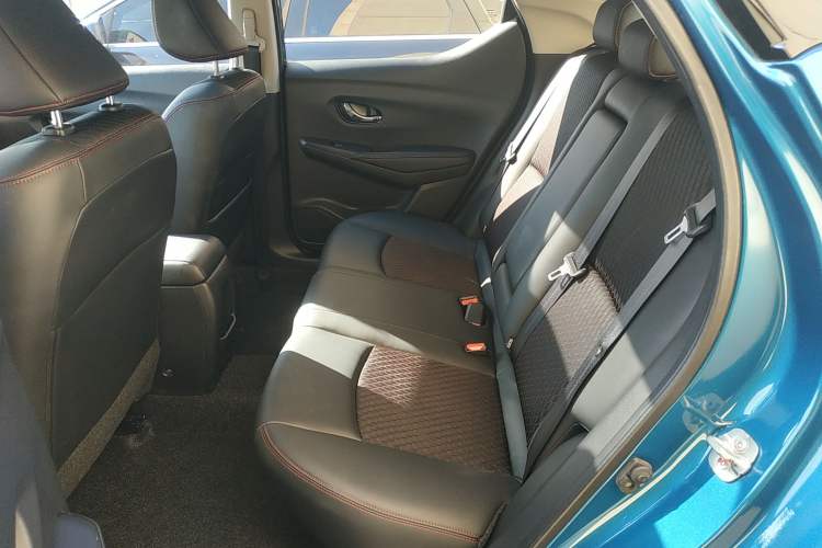 Used Nissan Lannia 2018 1.6L CVT High-Energy Trendy Audio Edition Left Rear Seat