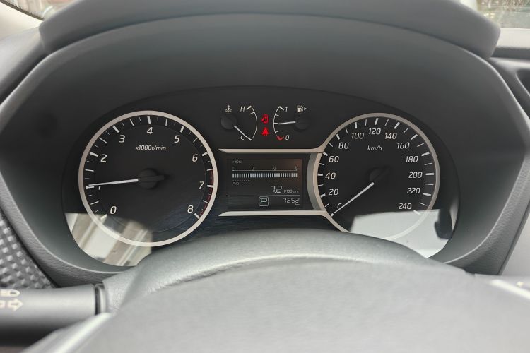Used Nissan Lannia 2018 1.6L CVT Cool Trendy Sound Edition Odometer Close Up