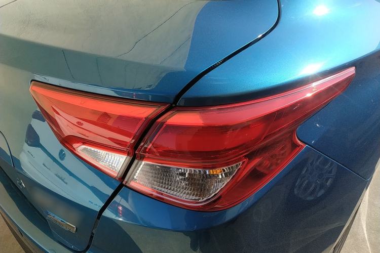 Used Nissan Lannia 2018 1.6L CVT High-Energy Trendy Audio Edition Right Rear Taillight