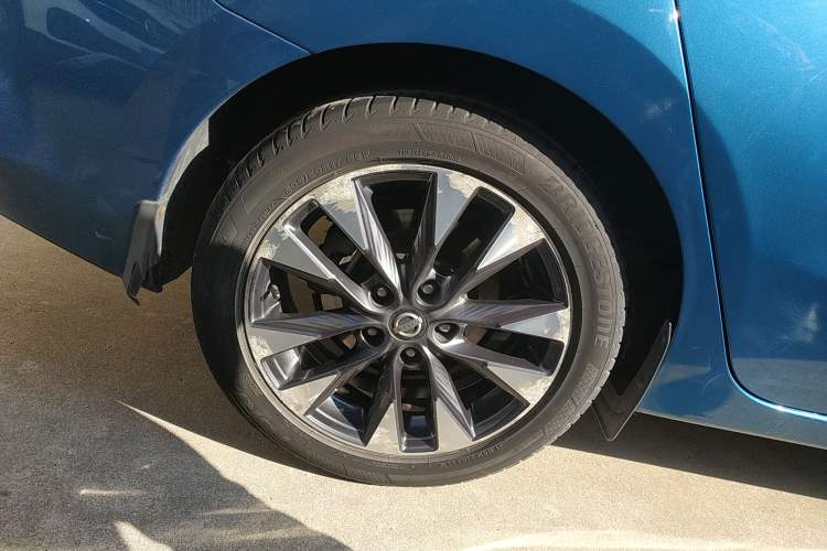 Used Nissan Lannia 2018 1.6L CVT High-Energy Trendy Audio Edition Right Rear Wheel Hub
