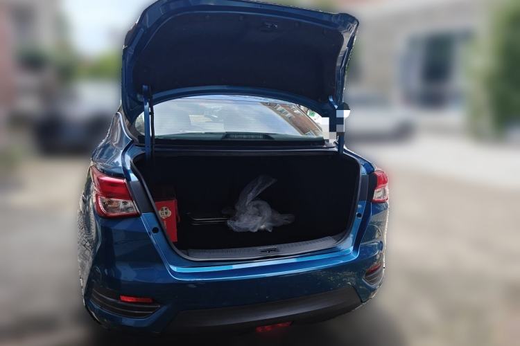 Used Nissan Lannia 2018 1.6L CVT Cool Trendy Sound Edition Trunk
