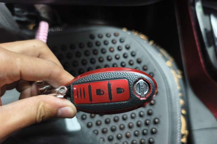 Used Nissan Lannia 2018 1.6L CVT Smart Cool Trendy Audio Model Vehicle Key