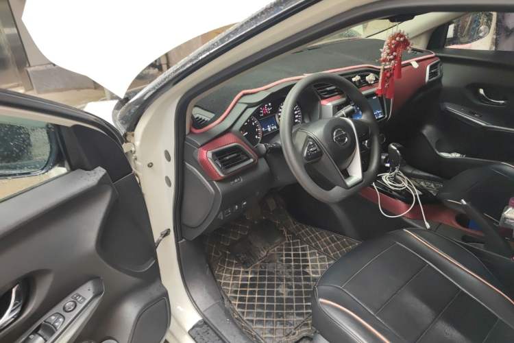 Used Nissan Lannia 2018 1.6L CVT Smart Cool Trendy Audio Model Driver Seat