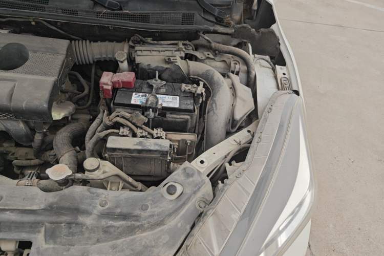 Used Nissan Lannia 2018 1.6L CVT Smart Cool Trendy Audio Model Engine Bay Left