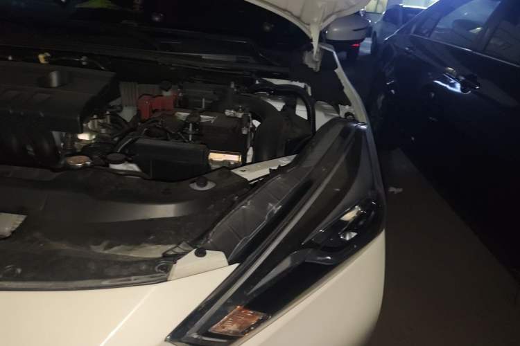 Used Nissan Lannia 2018 1.6L CVT Smart Cool Trendy Audio Model Engine Bay Left