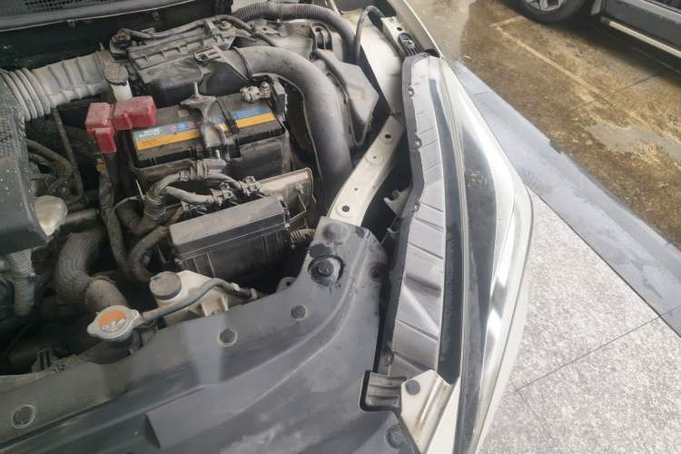 Used Nissan Lannia 2018 1.6L Manual Cool Trendy Sound Edition Engine Bay Left
