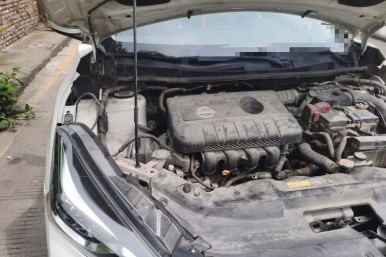 Used Nissan Lannia 2018 1.6L CVT Smart Cool Trendy Audio Model Engine Bay Right