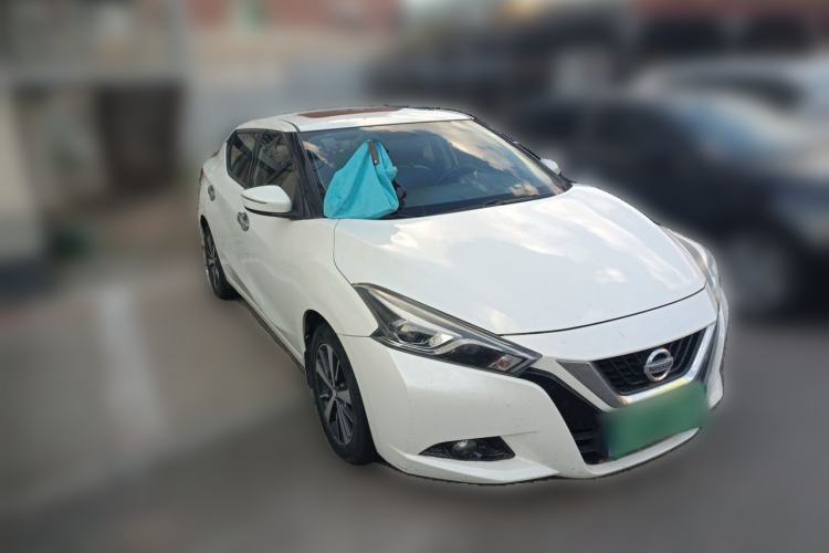 Used Nissan Lannia 2018 1.6L CVT Cool Trendy Sound Edition Front Right 45 Deg