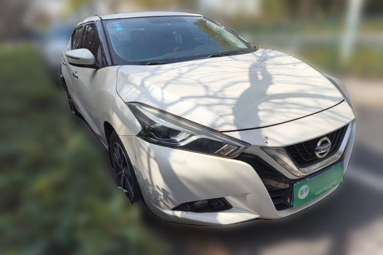 Used Nissan Lannia 2018 1.6L CVT Cool Trendy Sound Edition Front Right 45 Deg