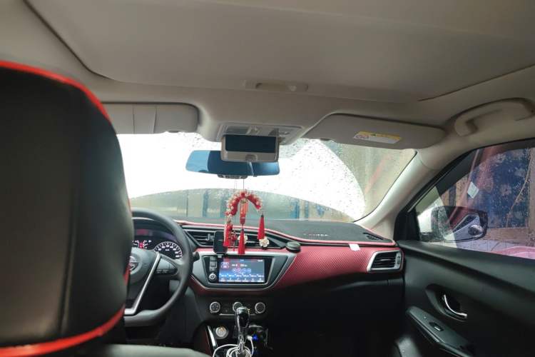 Used Nissan Lannia 2018 1.6L CVT Smart Cool Trendy Audio Model Headliner
