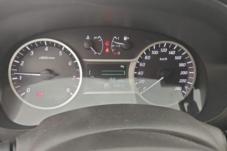 Used Nissan Lannia 2018 1.6L CVT Smart Cool Trendy Audio Model Instrument Cluster