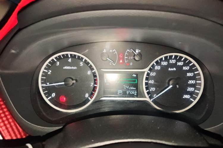 Used Nissan Lannia 2018 1.6L CVT Smart Cool Trendy Audio Model Instrument Cluster