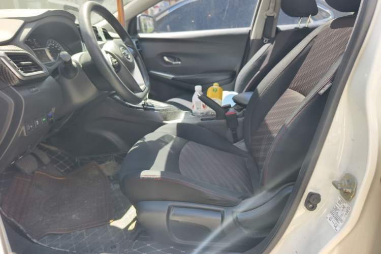 Used Nissan Lannia 2018 1.6L CVT Smart Cool Trendy Audio Model Left Front Seat