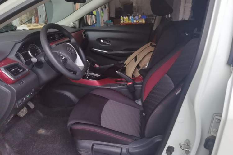 Used Nissan Lannia 2018 1.6L CVT Smart Cool Trendy Audio Model Left Front Seat