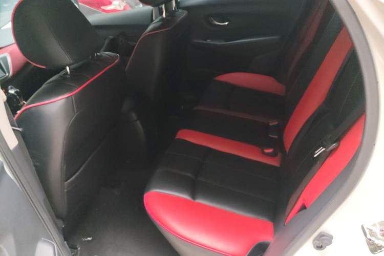 Used Nissan Lannia 2018 1.6L CVT Smart Cool Trendy Audio Model Left Rear Seat