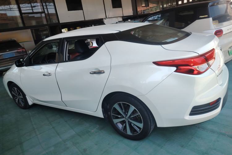 Used Nissan Lannia 2018 1.6L CVT Cool Trendy Sound Edition Left Side