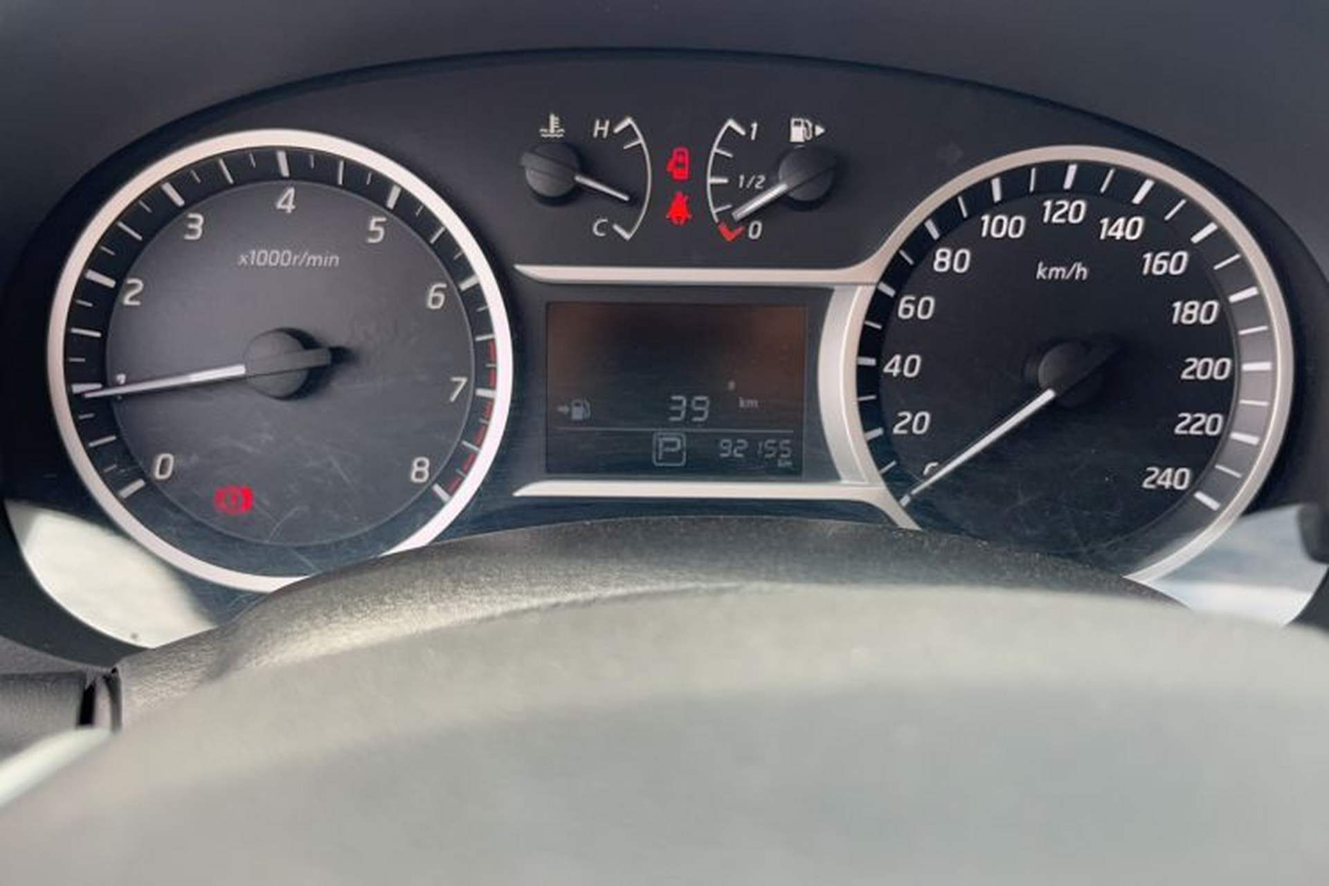 Used Nissan Lannia 2018 1.6L CVT Smart Cool Trendy Audio Model Odometer Close Up