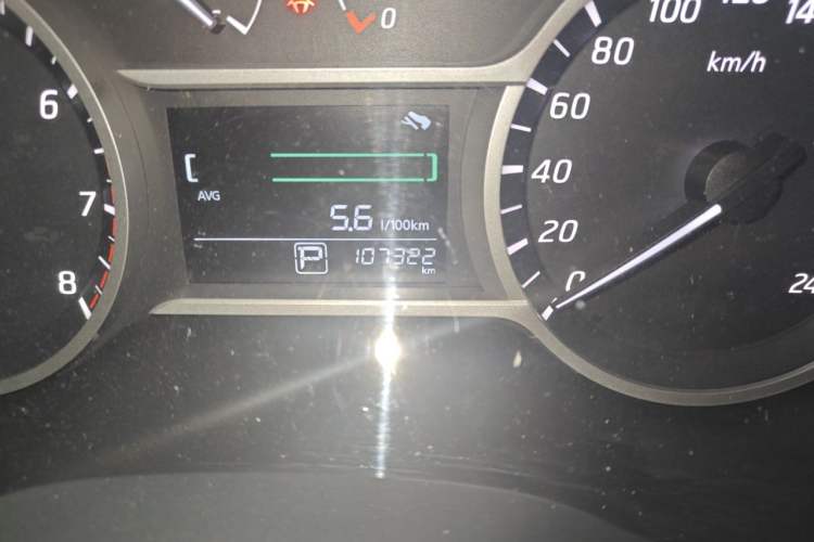 Used Nissan Lannia 2018 1.6L CVT Smart Cool Trendy Audio Model Odometer Close Up