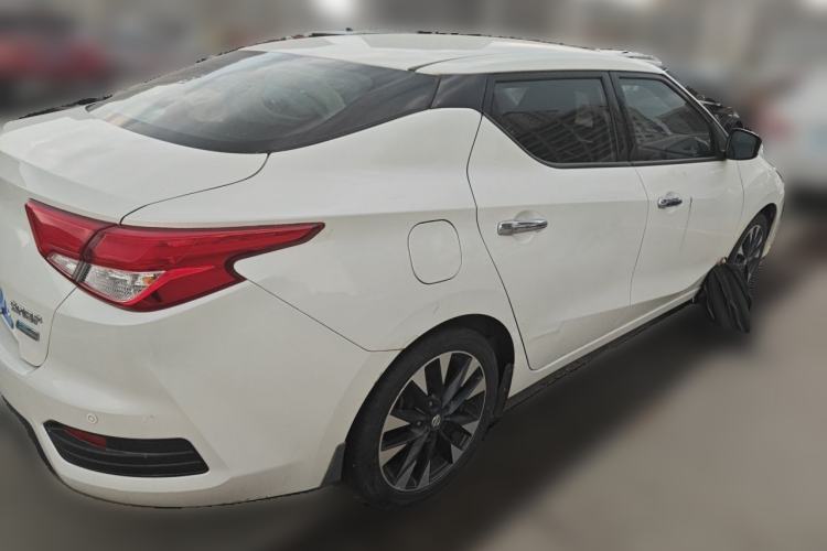 Used Nissan Lannia 2018 1.6L CVT Smart Cool Trendy Audio Model Rear Right 45 Deg