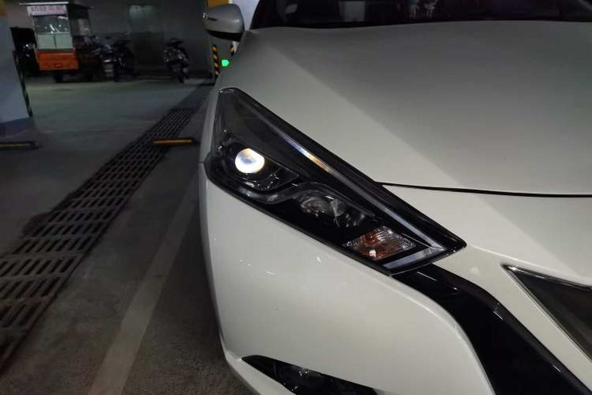 Used Nissan Lannia 2018 1.6L CVT Smart Cool Trendy Audio Model Right Front Headlight