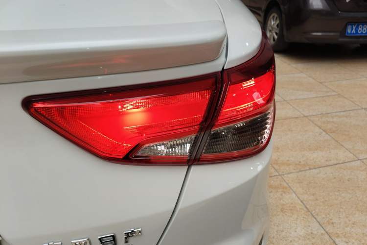 Used Nissan Lannia 2018 1.6L CVT Smart Cool Trendy Audio Model Right Rear Taillight