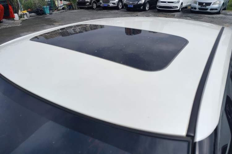 Used Nissan Lannia 2018 1.6L CVT Smart Cool Trendy Audio Model Roof