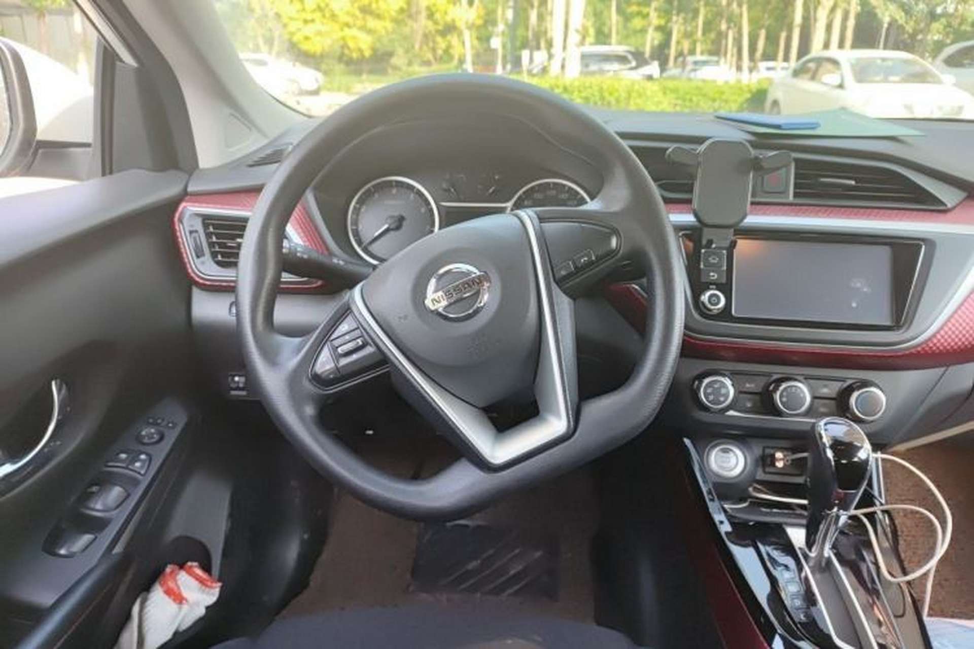 Used Nissan Lannia 2018 1.6L CVT Smart Cool Trendy Audio Model Steering Wheel