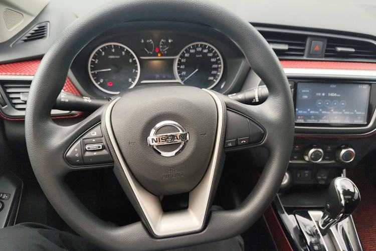 Used Nissan Lannia 2018 1.6L CVT Smart Cool Trendy Audio Model Steering Wheel