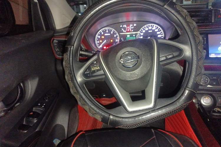 Used Nissan Lannia 2018 1.6L CVT Smart Cool Trendy Audio Model Steering Wheel
