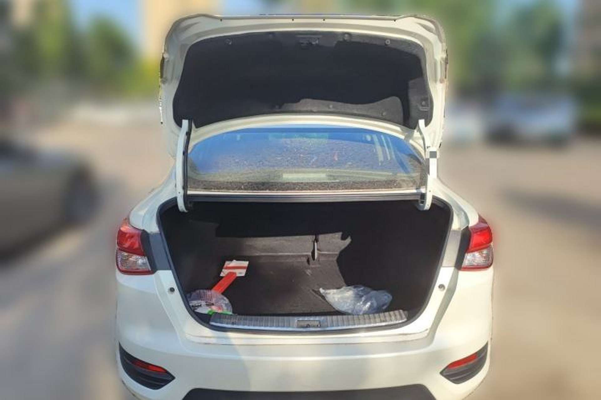 Used Nissan Lannia 2018 1.6L CVT Smart Cool Trendy Audio Model Trunk