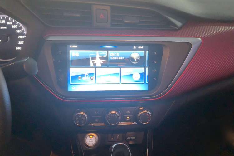 Used Nissan Lannia 2019 1.6L CVT Smart Connect Smart Cool Version China VI Standard Audio And AC Panel