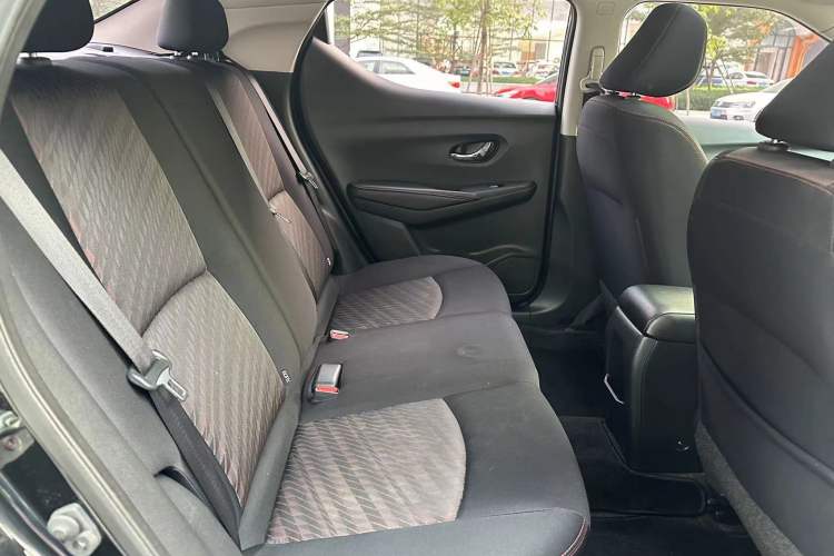 Used Nissan Lannia 2019 1.6L CVT Smart Connect Smart Cool Version China VI Standard Interior 8
