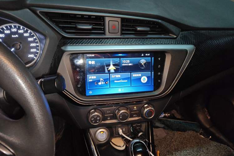 Used Nissan Lannia 2019 1.6L CVT Smart Connect Smart Cool Version China V Standard Audio And AC Panel