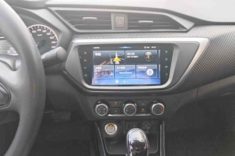 Used Nissan Lannia 2019 1.6L CVT Smart Connect Smart Cool Version China VI Standard Audio And AC Panel