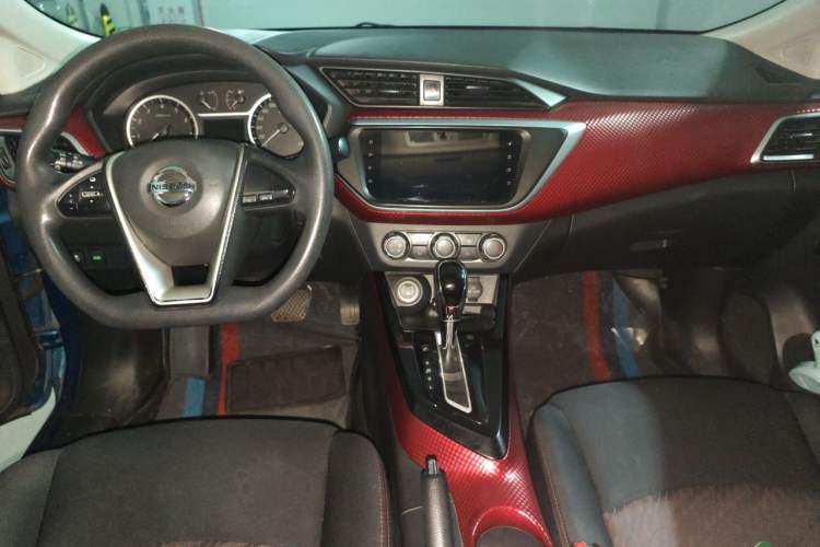 Used Nissan Lannia 2019 1.6L CVT Smart Connect Smart Cool Version China VI Standard Center Console