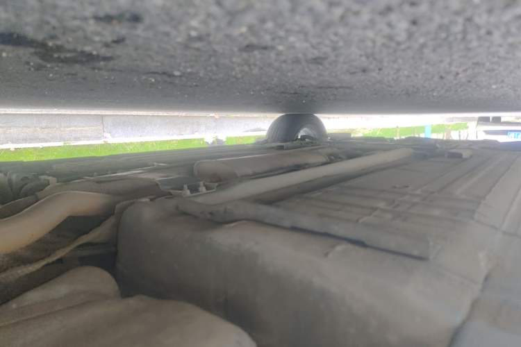 Used Nissan Lannia 2019 1.6L CVT Smart Connect Smart Cool Version China V Standard Chassis Rear Left