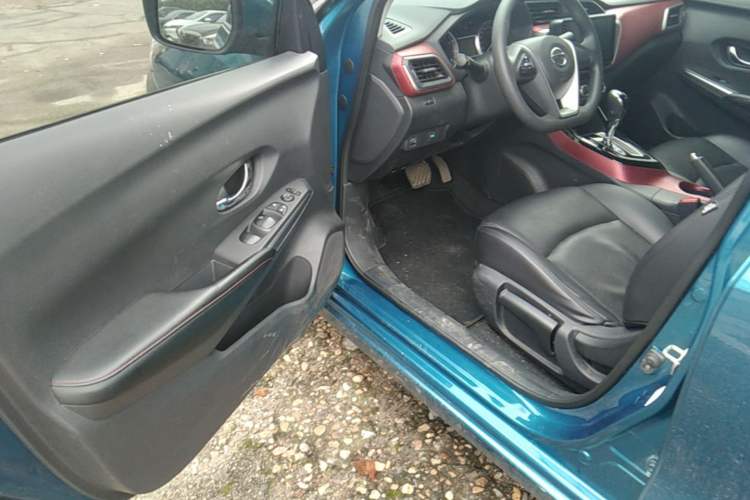 Used Nissan Lannia 2019 1.6L CVT Cool Edition China VI Driver Seat