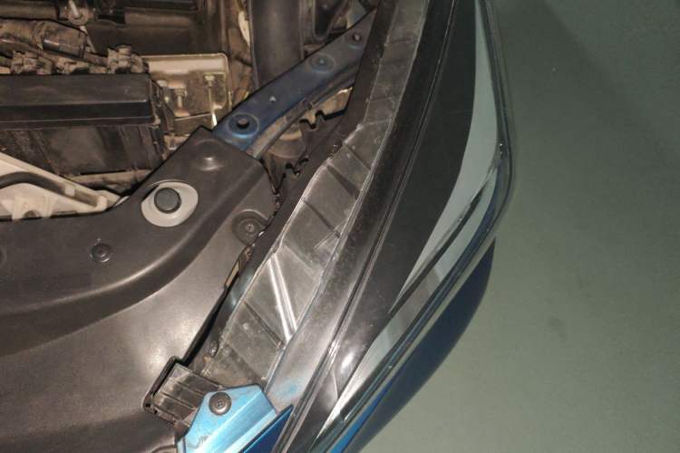 Used Nissan Lannia 2019 1.6L CVT Smart Connect Smart Cool Version China VI Standard Engine Bay Left