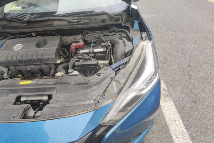 Used Nissan Lannia 2019 1.6L CVT Smart Connect Smart Cool Version China V Standard Engine Bay Left