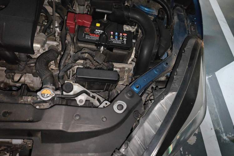 Used Nissan Lannia 2019 1.6L CVT Smart Connect Smart Cool Version China V Standard Engine Bay Left