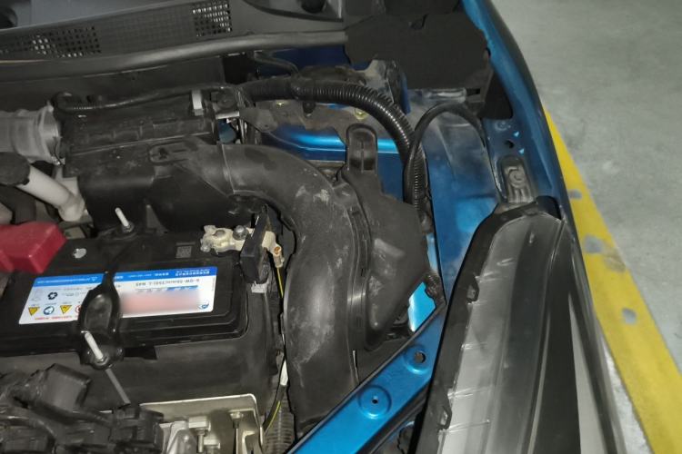 Used Nissan Lannia 2019 1.6L CVT Smart Connect Smart Cool Version China V Standard Engine Bay Left