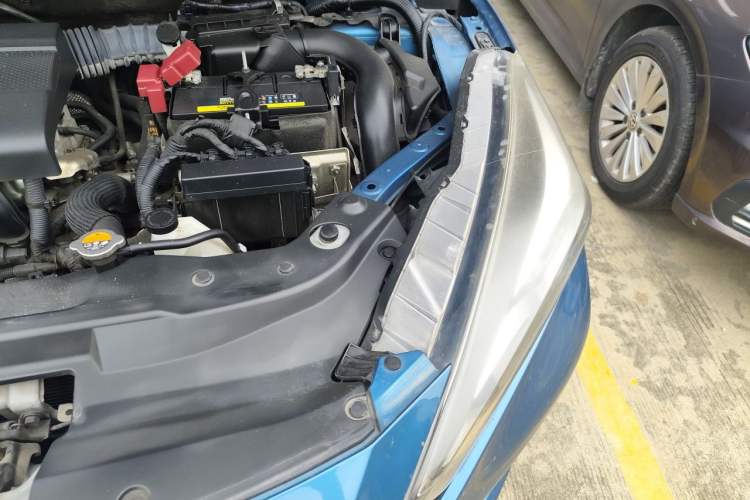 Used Nissan Lannia 2019 1.6L CVT Smart Connect Smart Cool Version China V Standard Engine Bay Left