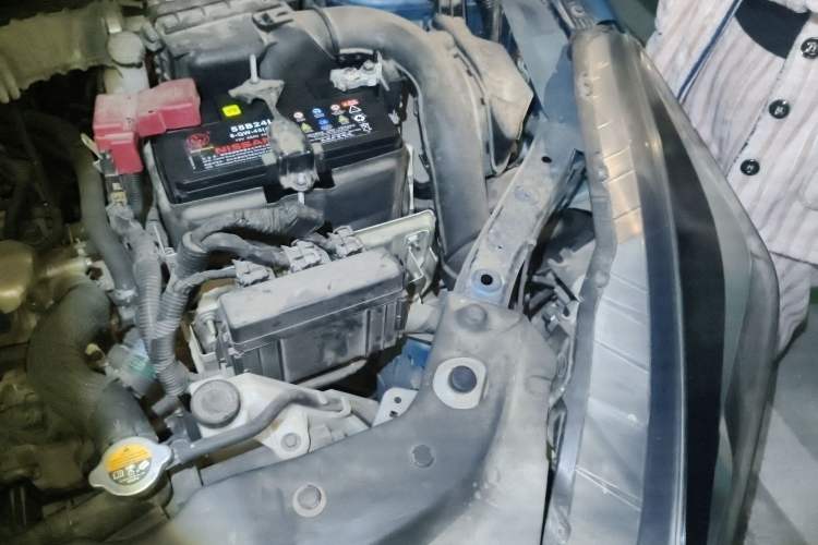 Used Nissan Lannia 2019 1.6L CVT Smart Connect Smart Cool Version China V Standard Engine Bay Left