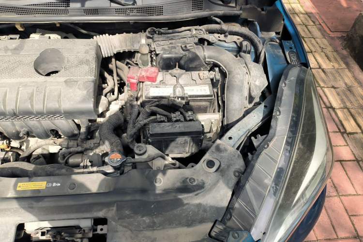 Used Nissan Lannia 2019 1.6L CVT Smart Connect Smart Cool Version China V Standard Engine Bay Left