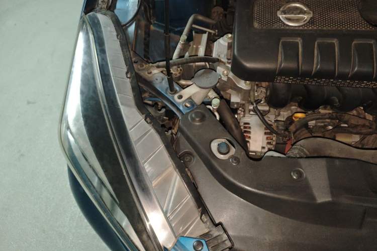 Used Nissan Lannia 2019 1.6L CVT Smart Connect Smart Cool Version China VI Standard Engine Bay Right