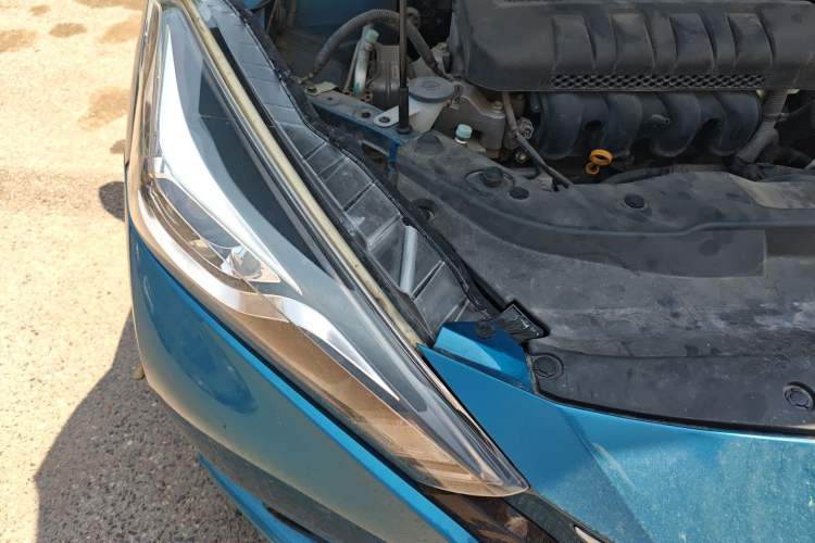 Used Nissan Lannia 2019 1.6L CVT Smart Connect Smart Cool Version China V Standard Engine Bay Right